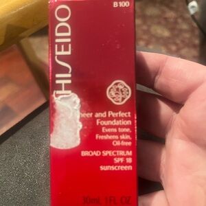 Shiseido Sheer and Perfect Foundation - Bold Red Packaging